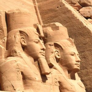 Particolare delle statue di Abu Simbel